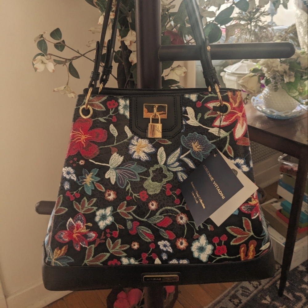 Adrienne Vittadini Bag/ Botanical Floral Collection